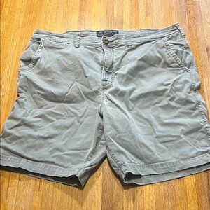 American Eagle Outfitters Men 40 Gray Active Flex Classic Flat Front Shorts